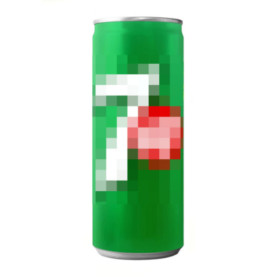 Lata verde de refrigerante com número 7 branco e detalhe vermelho