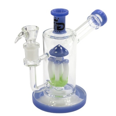 Bong de vidro com decoração de cogumelos e detalhes azuis