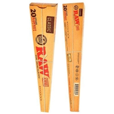 Duas embalagens de papel para enrolar tabaco RAW Classic castanho claro