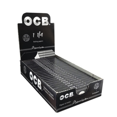 Caixa de papel de enrolar OCB Premium 1 1/4 preta com vários maços