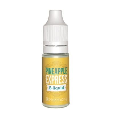 Frasco pequeno de e-liquid com rótulo amarelo e texto azul e branco