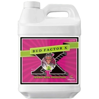Recipiente branco plástico com etiqueta colorida BUD FACTOR X