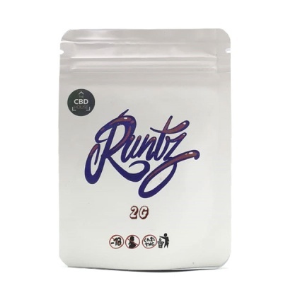 Embalagem branca com texto Runtz em roxo e selo CBD HOUSE