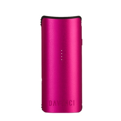 Dispositivo rosa metálico com LEDs brancos e texto DAVINCI