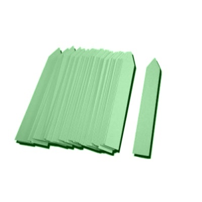 Espátulas de papel verde claro empilhadas