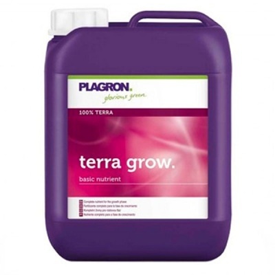 Recipiente plástico roxo de fertilizante PLAGRON terra grow com rótulo rosa e branco