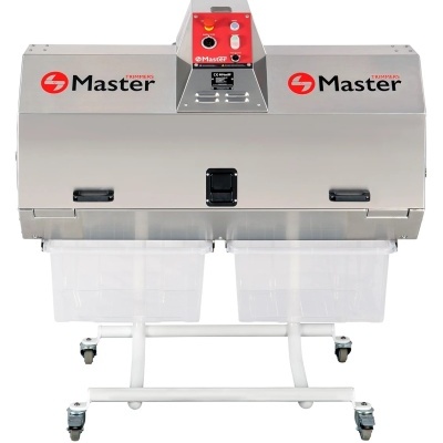 Máquina industrial Master Trimmers em metal cinzento com caixas plásticas e estrutura com rodas