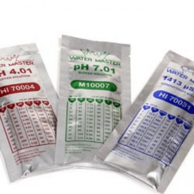 Pacotes de calibração para medidores de pH e condutividade de água com etiquetas coloridas