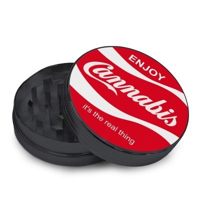 Triturador preto com tampa vermelha e escrita branca ENJOY Cannabis its the real thing