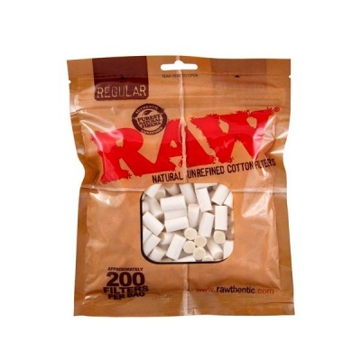 Embalagem castanha RAW com filtros de algodão cru não refinados.
