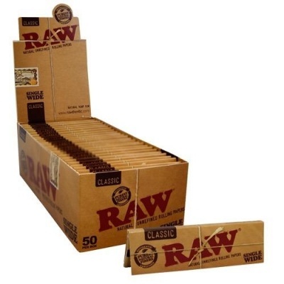 Pacotes de papel RAW CLASSIC SINGLE WIDE em caixa aberta