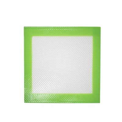Tapete de silicone antiaderente quadrado verde e branco
