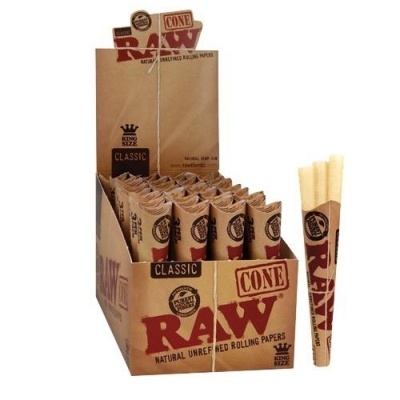 Caixa aberta de cones RAW Classic King Size em papel natural castanho com texto vermelho e preto.