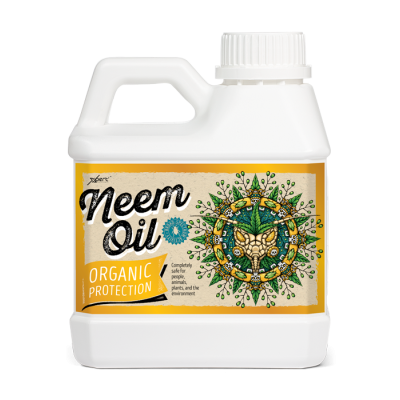 Frasco branco de óleo de Neem com rótulo amarelo e bege e ilustração natural.
