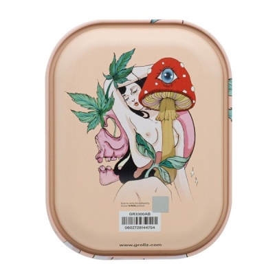 Caixa metálica beige com ilustração de mulher, cogumelo e folhas