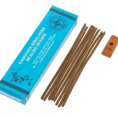 Caixa azul de incenso Gangchen Himalayan Healing Incense com varetas de incenso e suporte de cerâmica castanha