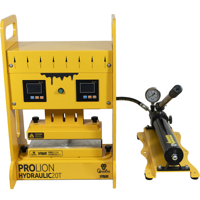 Prensa hidráulica amarela com visor digital e bomba hidráulica preta com manómetro