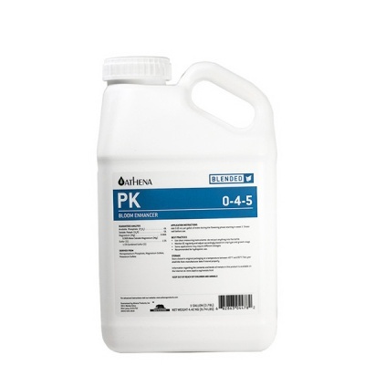 Frasco branco de produto líquido com rótulo azul e branco para jardim