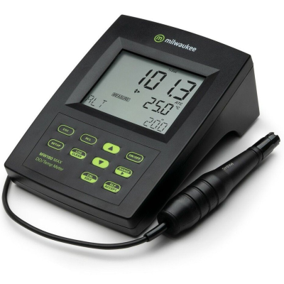 Medidor digital Milwaukee MW190 MAX com ecrã e sonda preta