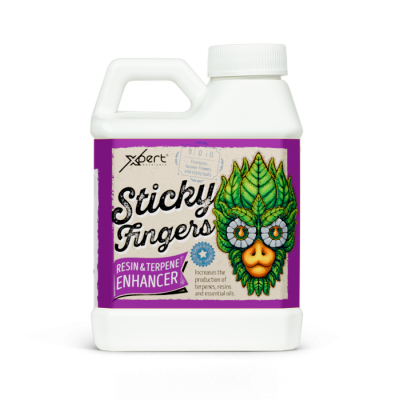 Frasco branco com rótulo roxo e bege com máscara verde ilustrada e texto Sticky Fingers