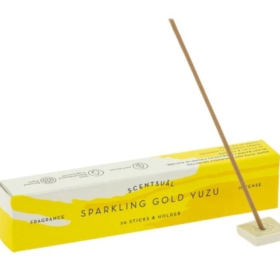 Incenso Scentsual Sparkling Gold Yuzu com pau e base branca