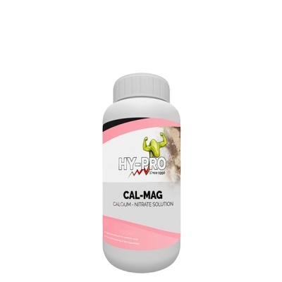 Garrafa branca de solução CAL-MAG de nitrato de cálcio da marca HY-PRO com rótulo rosa, branco e cinza