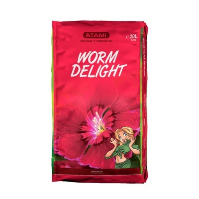 Saco vermelho de substrato Worm Delight da ATAMI com flor e ilustração feminina.