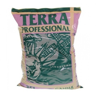 Saco de substrato TERRA PROFESSIONAL 25 litros CANNA em verde, rosa e bege com ilustração gráfica