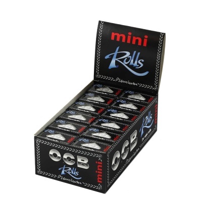 Pacote preto de mini rolls OCB, com texto vermelho, azul e branco
