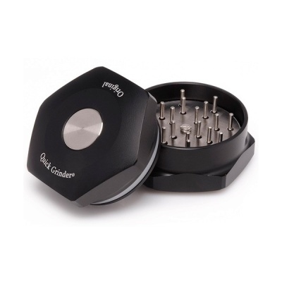Moedor Quick Grinder Original preto aberto com pinos metálicos