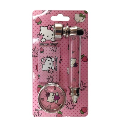Conjunto de quatro peças com decoração rosa e gato branco, texto Stoner kitty