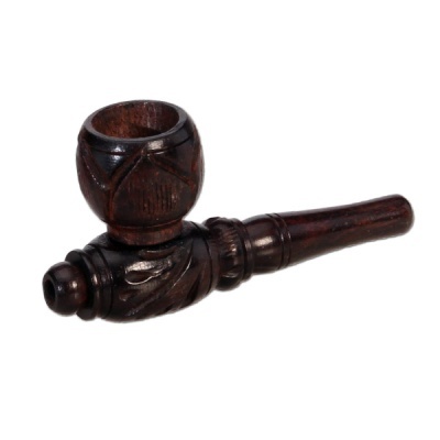 Cachimbo de fumar em madeira escura entalhada