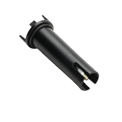 Sensor ou eletrodo cilíndrico preto com componente interno exposto