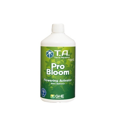 Frasco branco com rótulo verde de ativador de floração Pro Bloom Terra Aquatica