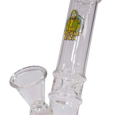 Bong de vidro transparente com imagem de Pickle Rick e texto IM PICKLE RICK
