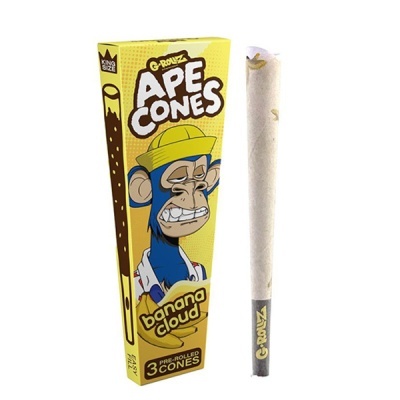 Embalagem amarela de cones para fumar banana cloud com ilustração de macaco e cone pré-enrolado ao lado.
