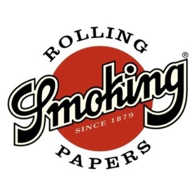 Logotipo da marca Smoking com círculo vermelho e texto em preto e branco.