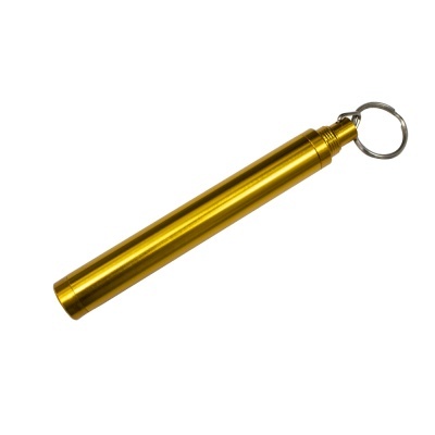 Lanterna dourada cilíndrica com argola para chaveiro
