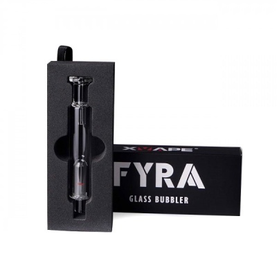 Bubbler de vidro transparente FYRA da XVAPE em embalagem preta com espuma