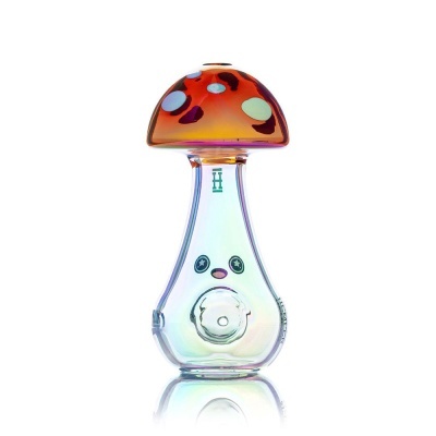 Frasco de vidro em forma de cogumelo com tampa vermelha e desenhos coloridos