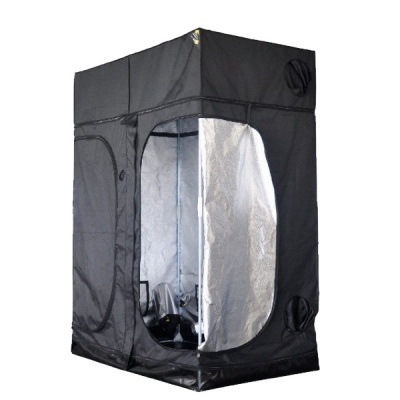 Tenda de cultivo interior preta com interior refletor prateado
