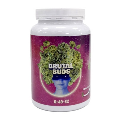 Frasco branco com rótulo roxo e imagem de rosto azul com vegetação verde