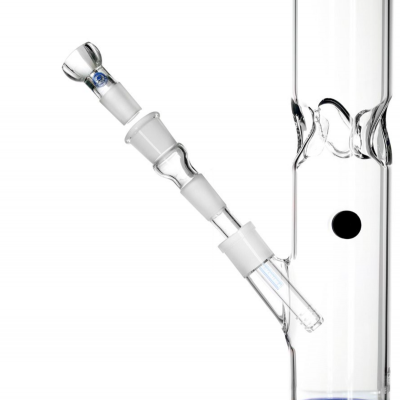 Cachimbo de vidro transparente com detalhes em azul em fundo branco