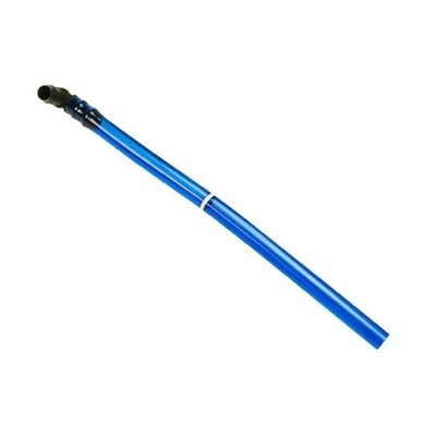 Mangueira flexível azul com conexão preta
