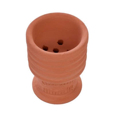 Vaso de barro terracota com quatro orifícios no fundo
