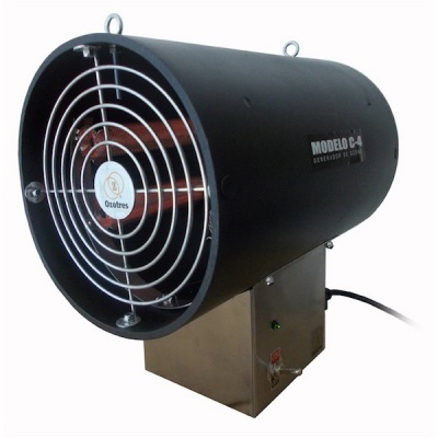 Ventoinha industrial preta modelo C-4 com base metálica e grelha frontal branca