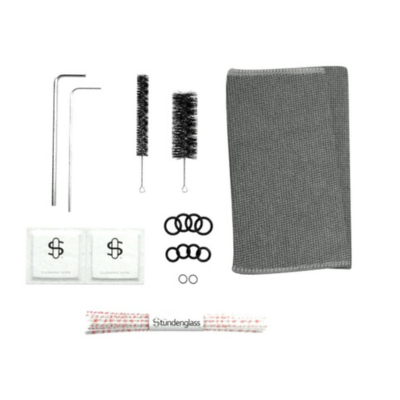 Kit de limpeza com escovas, chaves, pano e elásticos para relógios