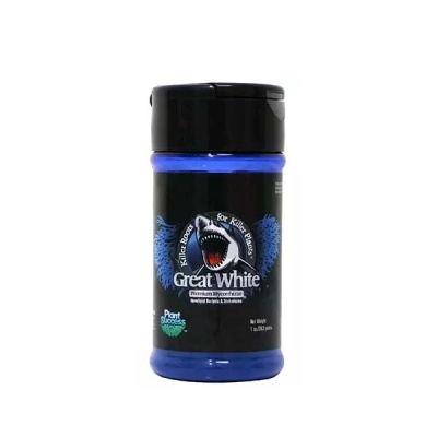 Embalagem azul com tampa preta do produto Great White com imagem de tubarão