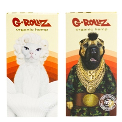 Caixas de produto G-ROLLZ organic hemp com gato branco e cão com correntes douradas