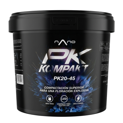 Baldes pretos com rótulo de produto PK KOMPAKT PK20-45 e imagem de flores azuis.